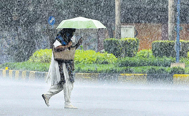 Thirteen CM Rainfall Recorded In Ramayampet To Medak District - Sakshi