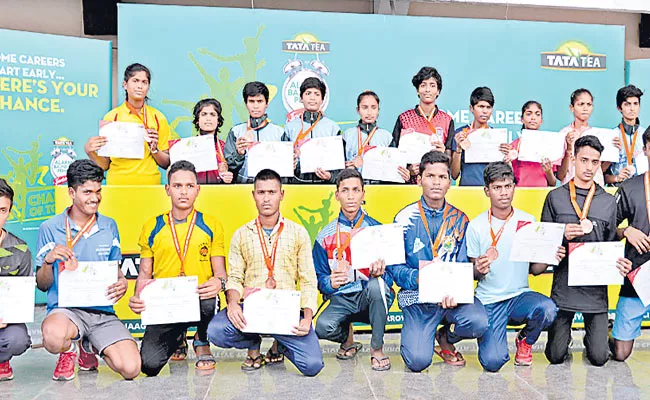 Pranav, Satya Got Gold Medals In Athletics - Sakshi