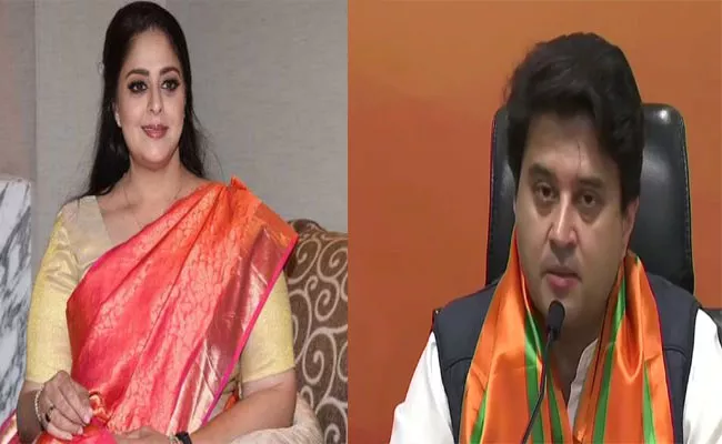 Many Will Follow Scindia Says Congress Leader Nagma - Sakshi