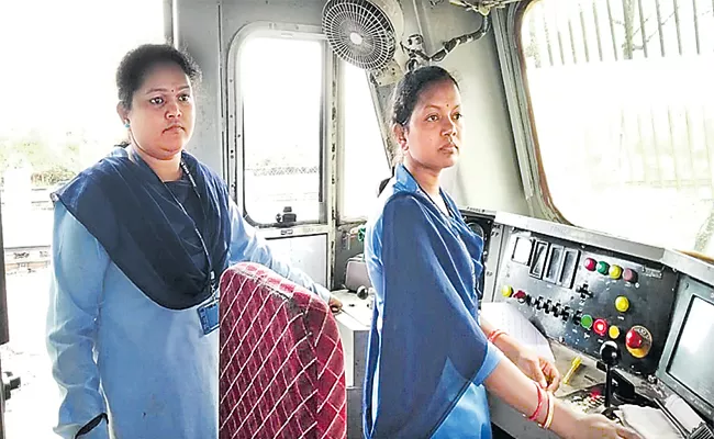 Women Loco Pilots Drive Goods Train Odisha to Andhra Pradesh - Sakshi