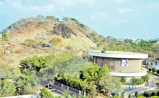 Person Built Tremendous Hill In Hyderabad - Sakshi