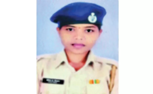 Special Story About Forest Guard Pramila - Sakshi