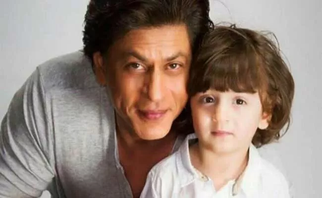 Shah Rukh Khan: Being A Father Is Greatest Source Of Pride - Sakshi