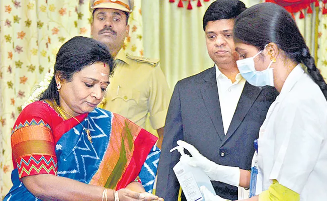 Governor Tamilisai Soundararajan Speaks About Coronavirus At Raj Bhavan - Sakshi