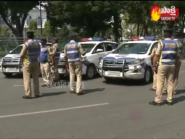 Cyberabad CP VC Sajjanar Warns To People Due To Janata Curfew