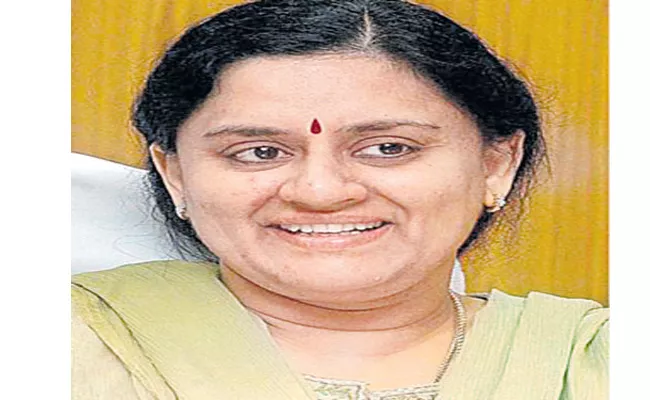 Chitra Ramachandran IAS As JNAFAU Insurer Vice Chancellor In Hyderabad - Sakshi