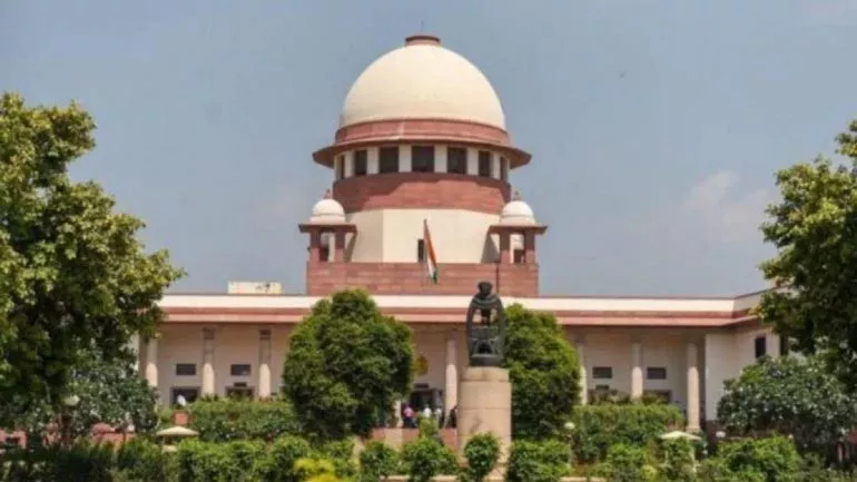 Supreme Court refuses to refer Article 370 cases to larger bench - Sakshi