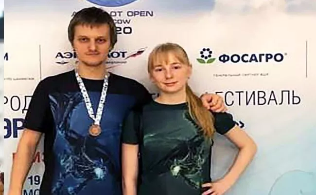 Young Ukraine Chess Couple Killed By Laughing Gas - Sakshi