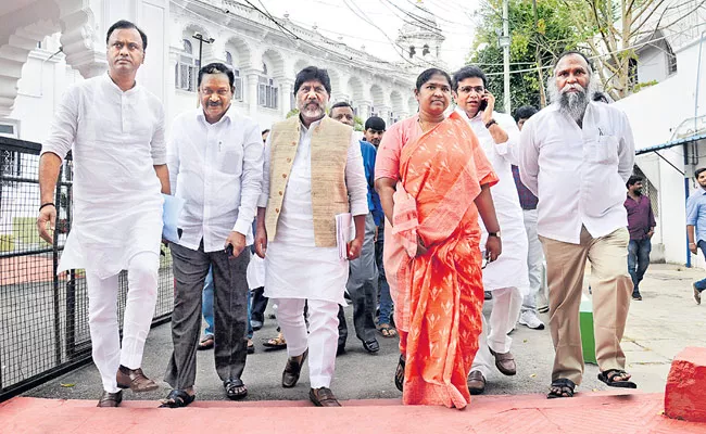 Congress MLAs Suspended At Telangana Legislative Assembly - Sakshi