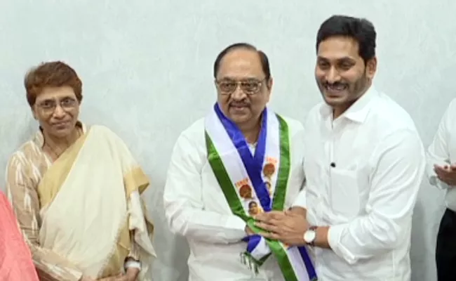 TDP Leader SA Rehman Joins In YSRCP - Sakshi