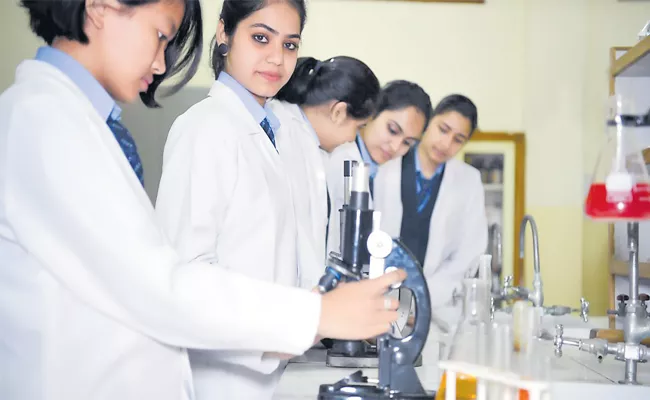 Paramedical Course Best After Tenth And Intermediate - Sakshi