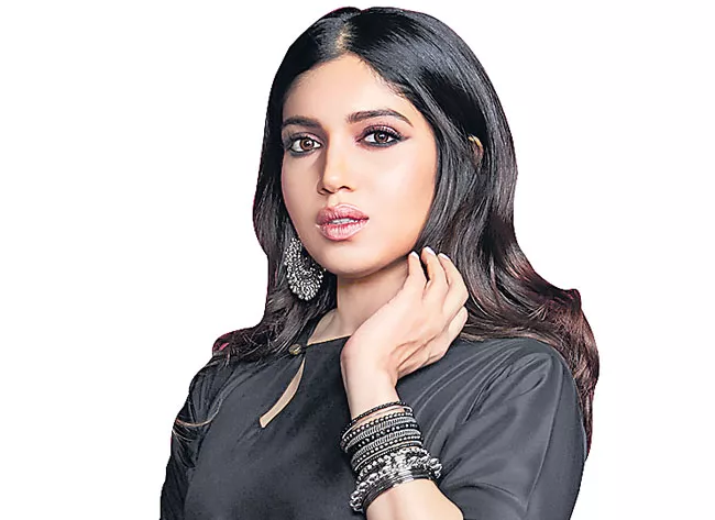 Actress Bhumi pednekar hydroponics farming - Sakshi