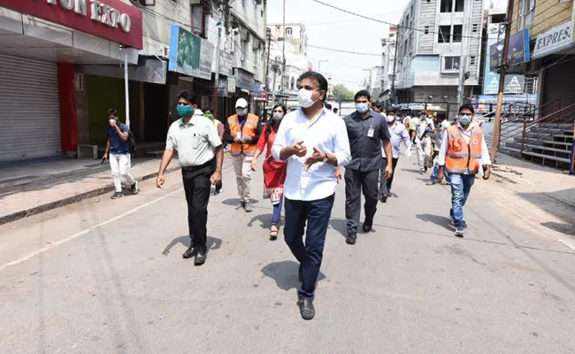 KTR Visit Continement Zones With GHMC Commissioner In Hyderabad - Sakshi