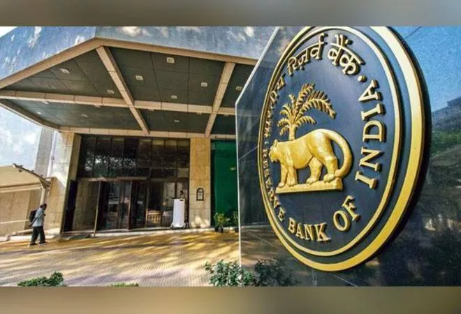 RBI Keeps Banking Hours Curtailed Till April 30 - Sakshi