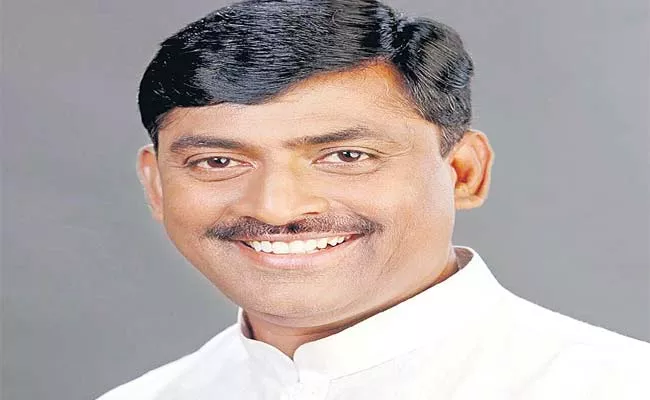 BJP Muralidhar Rao Said Cannot Say When Lockdown Will Be Lifted - Sakshi