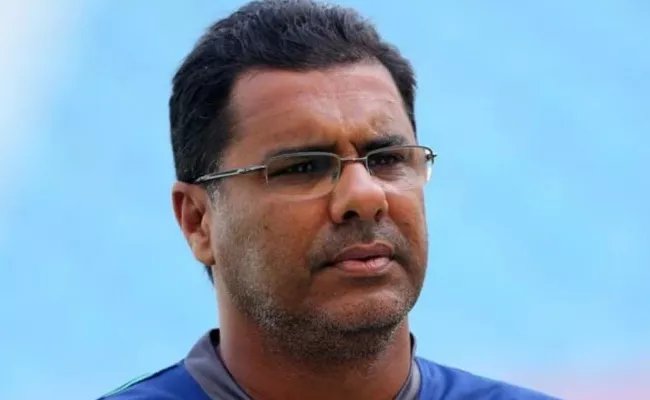 Waqar Younis Slams ICC For Discussing Legal Ball Tampering - Sakshi