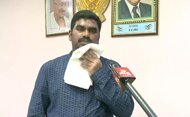 Collector Veerapandian: Three New Cases Filed In Kurnool On Saturday - Sakshi