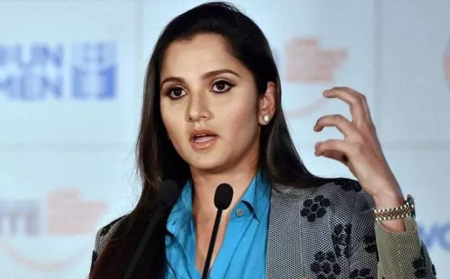 Sania Mirza blasts people for sharing cooking videos - Sakshi