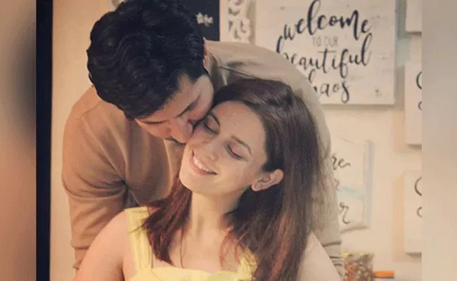 Sumeet Vyas Ekta Kaul Announce They Will Welcome Baby Soon - Sakshi