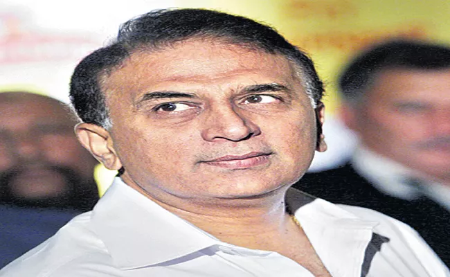 Sunil Gavaskar donated Rs 59 lakh for Covid-19 Fight - Sakshi