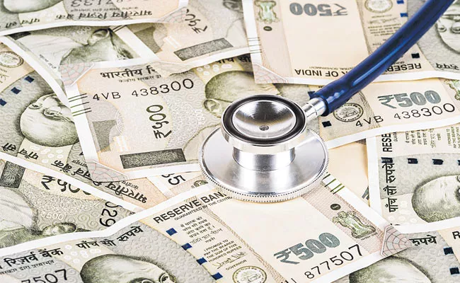 10 Percent Extra Salary For Medical Staff In Telangana - Sakshi