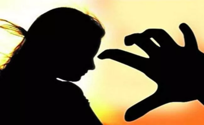 Police Case Filed On Molestation Pastor In Krishna District - Sakshi