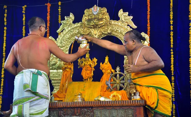 Brahmotsavalu Complete in Bhadrachalam Temple - Sakshi