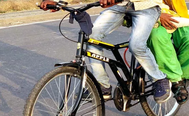 UP Man Cycles Alone To Marry And Rides Double With Bride  - Sakshi