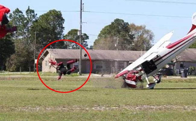 Florida Skydivers Crashes To Ground After Parachute Malfunction - Sakshi