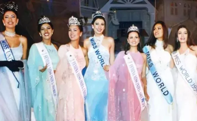 Photo of Beauty Pageant Winners of  India Viral - Sakshi