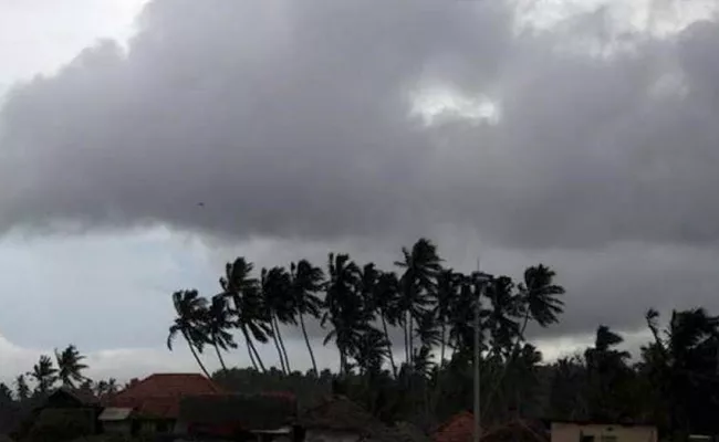 Monsoon likely to hit Kerala on June 5, says India Meteorological Department - Sakshi