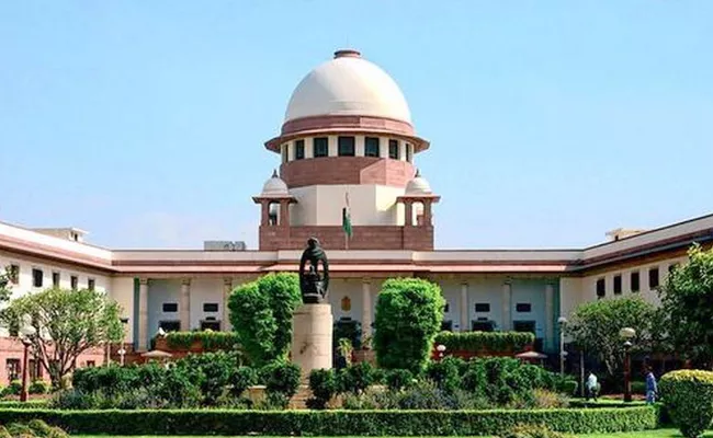 Supreme Court suspends summer vacation - Sakshi