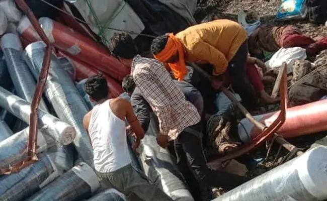 Lockdown: Six Migrant labourers Lifeless In Madhya Pradesh - Sakshi