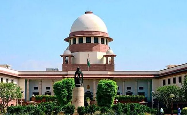 Supreme Court Stay Telangana High Court Verdict Over Medical PG Seats - Sakshi