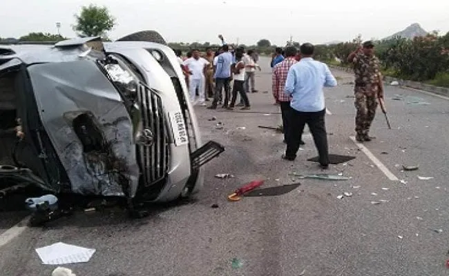 368 People Died In Road Accident In Lockdown - Sakshi