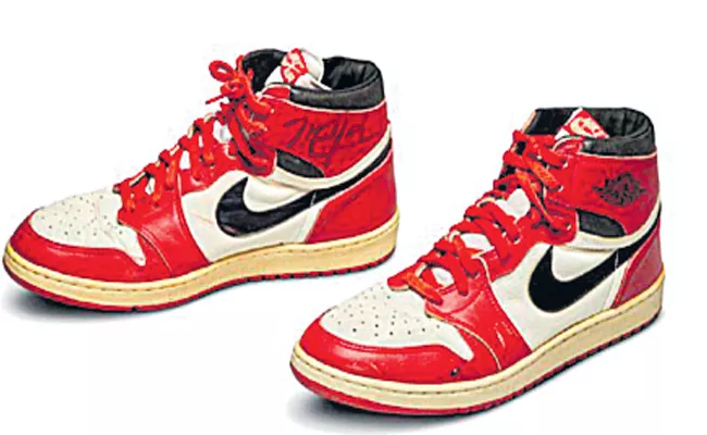 Michael Jordan shoes Kept For Auction - Sakshi