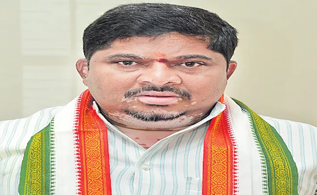 Ponnam Prabhakar Criticized Finance Minister Nirmala Sitharaman - Sakshi