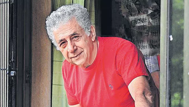 Naseeruddin Shah Hospitalization Rumors in Social Media - Sakshi