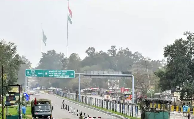 External Affairs Ministry Says 193 Pakistan People Repatriated Through Wagah Border - Sakshi