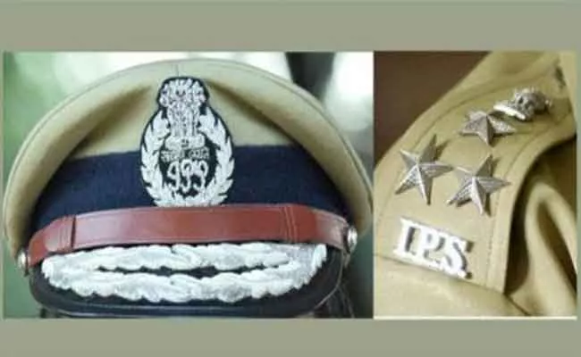 Four Senior IPS Officers Will Be Promoted To IGs In Telangana - Sakshi