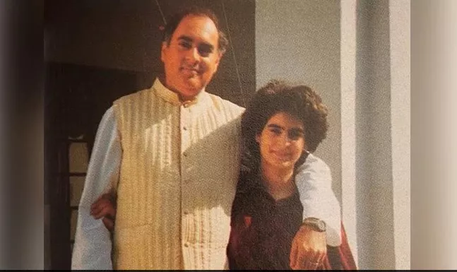 Priyanka Gandhi Tweets Last Photo In Tribute To Father Rajiv Gandhi - Sakshi