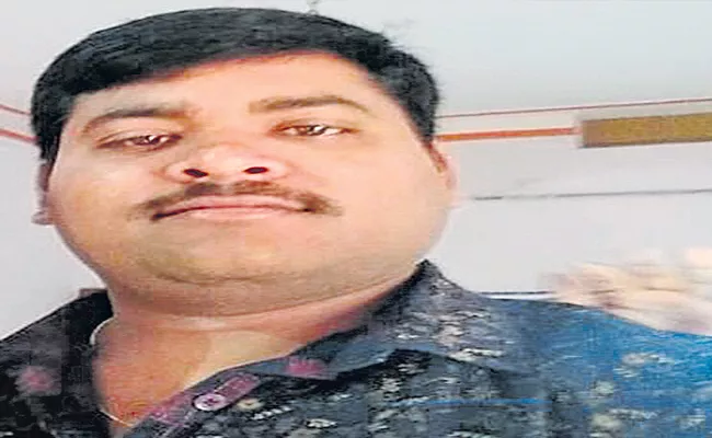 Constable Dayakar Reddy Deceased Due To Coronavirus - Sakshi