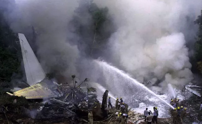 Mangalore Plane Crash Happened 10 Years Ago - Sakshi