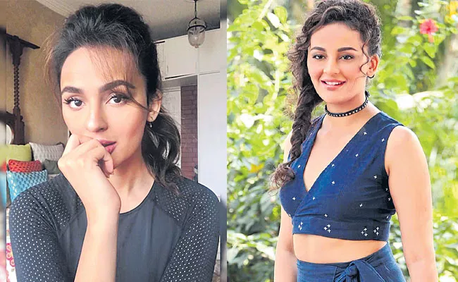 Seerat Kapoor Gave Her Self A Makeover In Quarantine - Sakshi