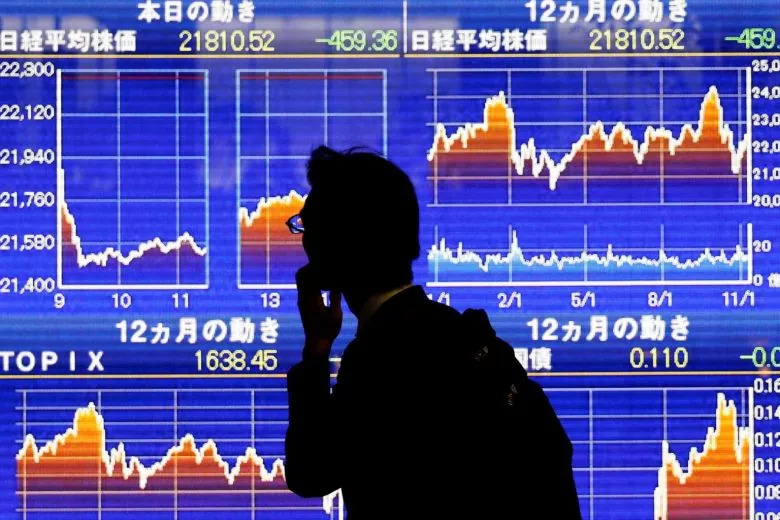 Asian shares reverse early gains, Japan up, Hang kong down - Sakshi