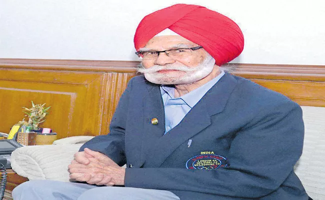 Indian Hockey Legend Player Balbir Singh Departed - Sakshi