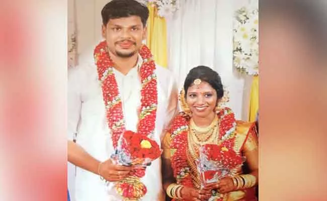 Police Arrested A man For Getting His Wife Killed By A Snake Bite In Kerala - Sakshi