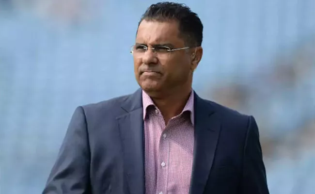 Waqar Younis Says He Will Delete Social Media Accounts - Sakshi