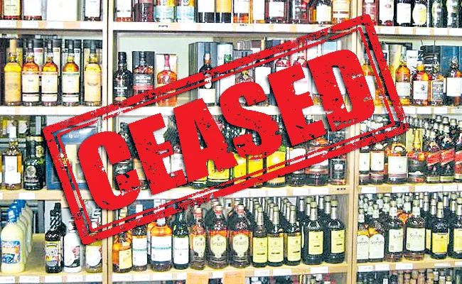 Liquor Shop License Cancelled Due To Violating Corona Regulations In Telangana - Sakshi