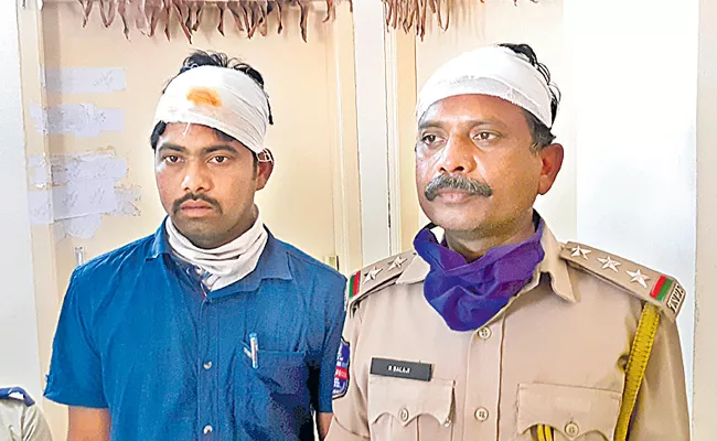 Excise CI And Two Constables Were Seriously Injured During Ride At Jadcherla - Sakshi